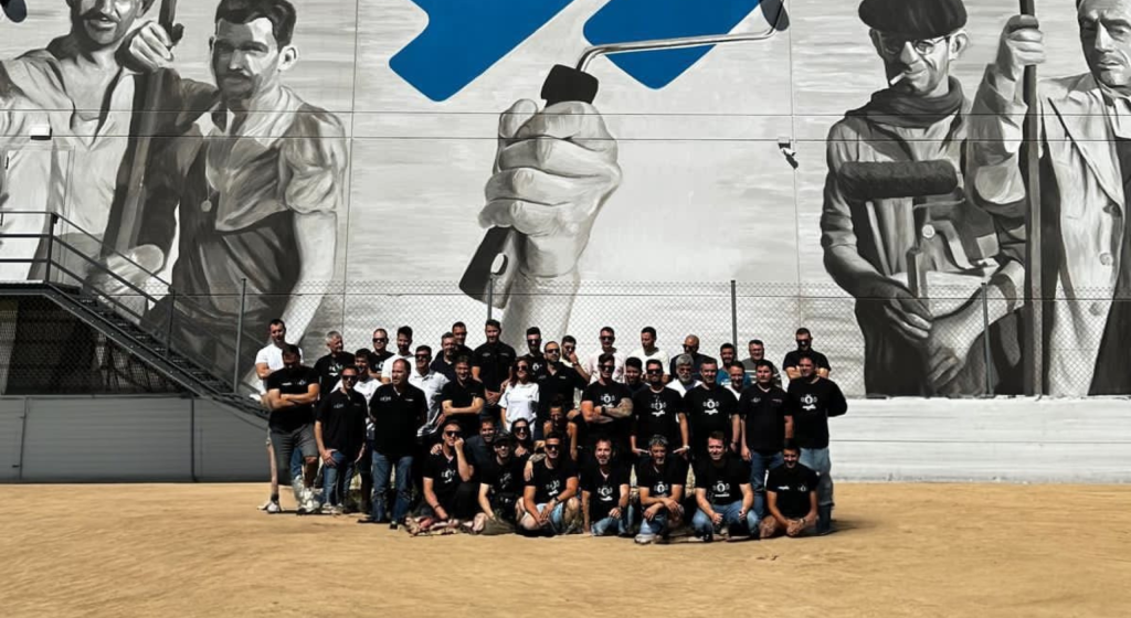 DECO GROUP SPAIN somos una asociacion española de pintores profesionales ubicada en Puigcerdà. Situados en la provincia de Girona, nuestros pintores y decoradores profesionales ofrecen multitud de servicios por toda España.